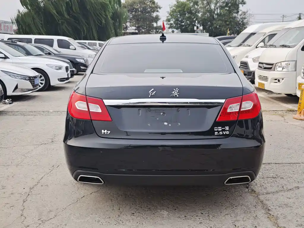 Hongqi Hongqi H7 — миниатюра 3