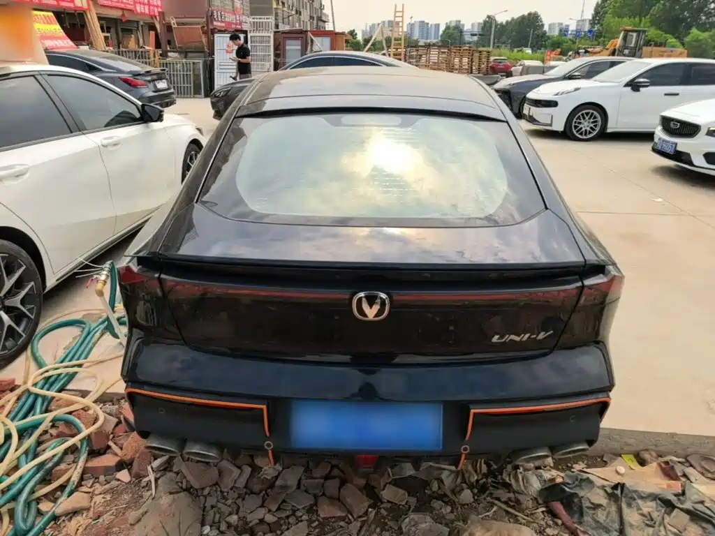Changan UNI-V — миниатюра 6