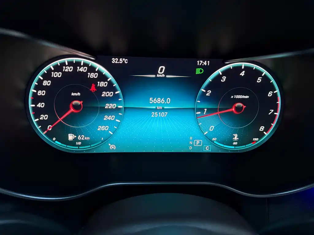 Mercedes-Benz GLC — миниатюра 5
