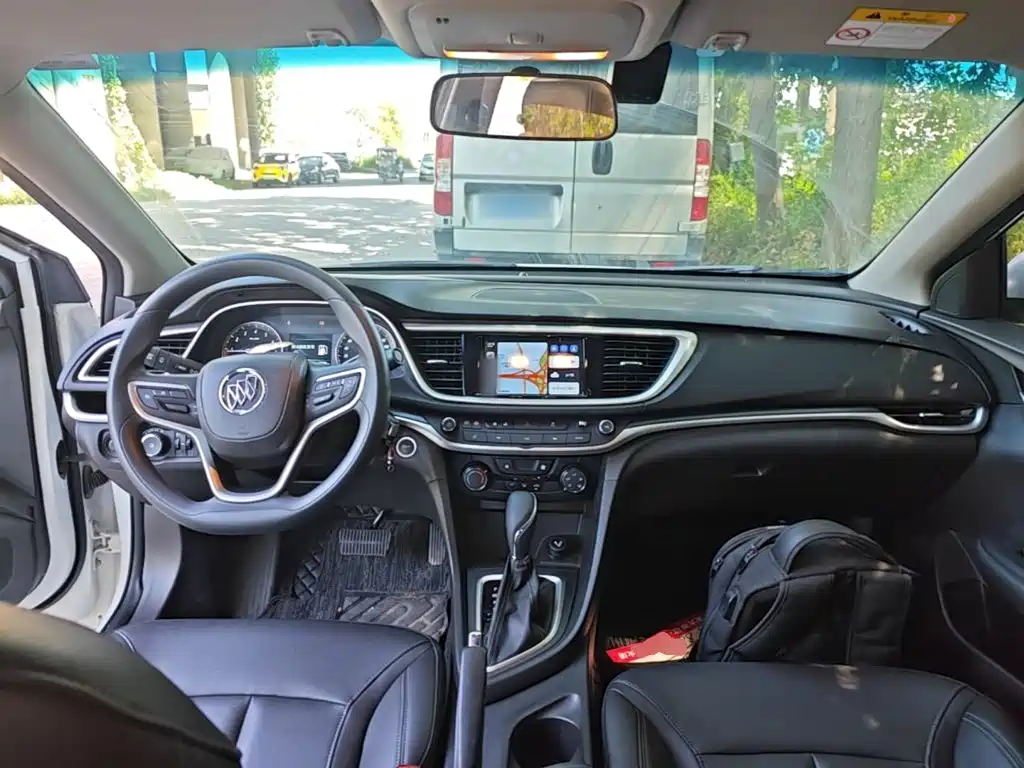 Buick Excelle — миниатюра 10