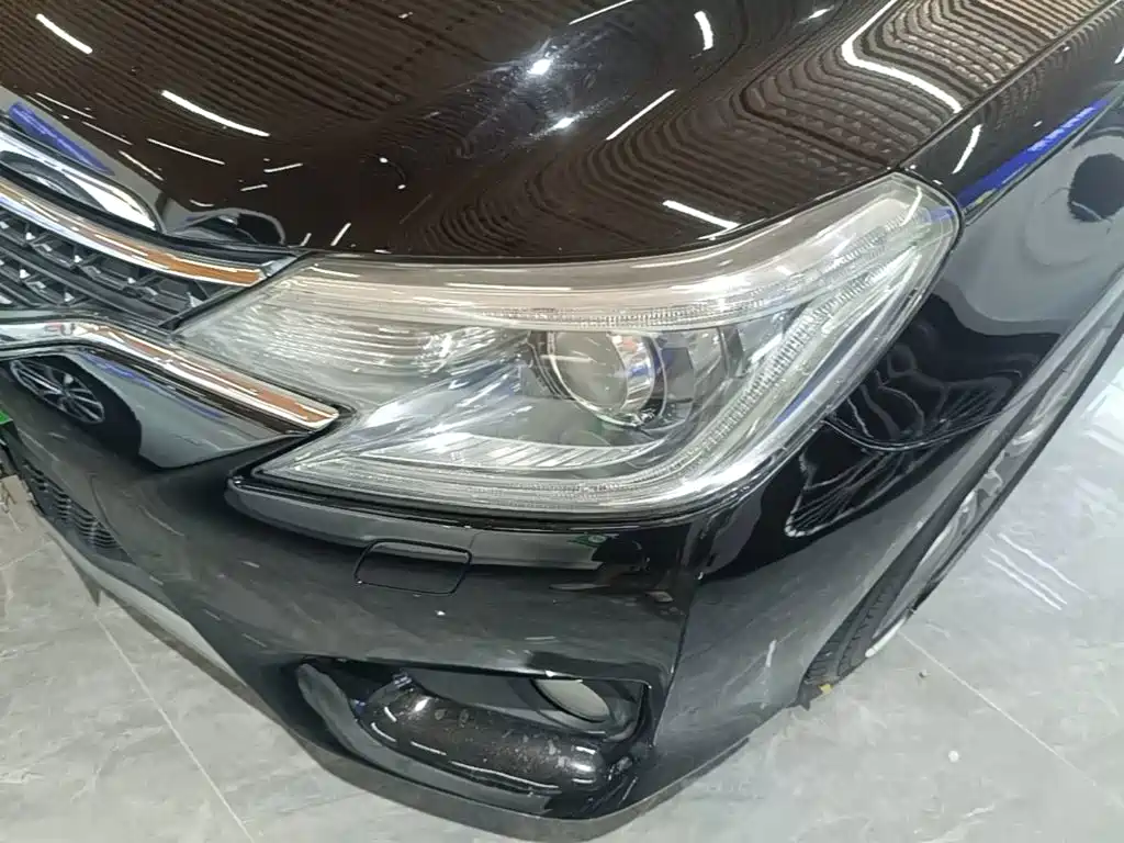 Toyota Reiz — миниатюра 24