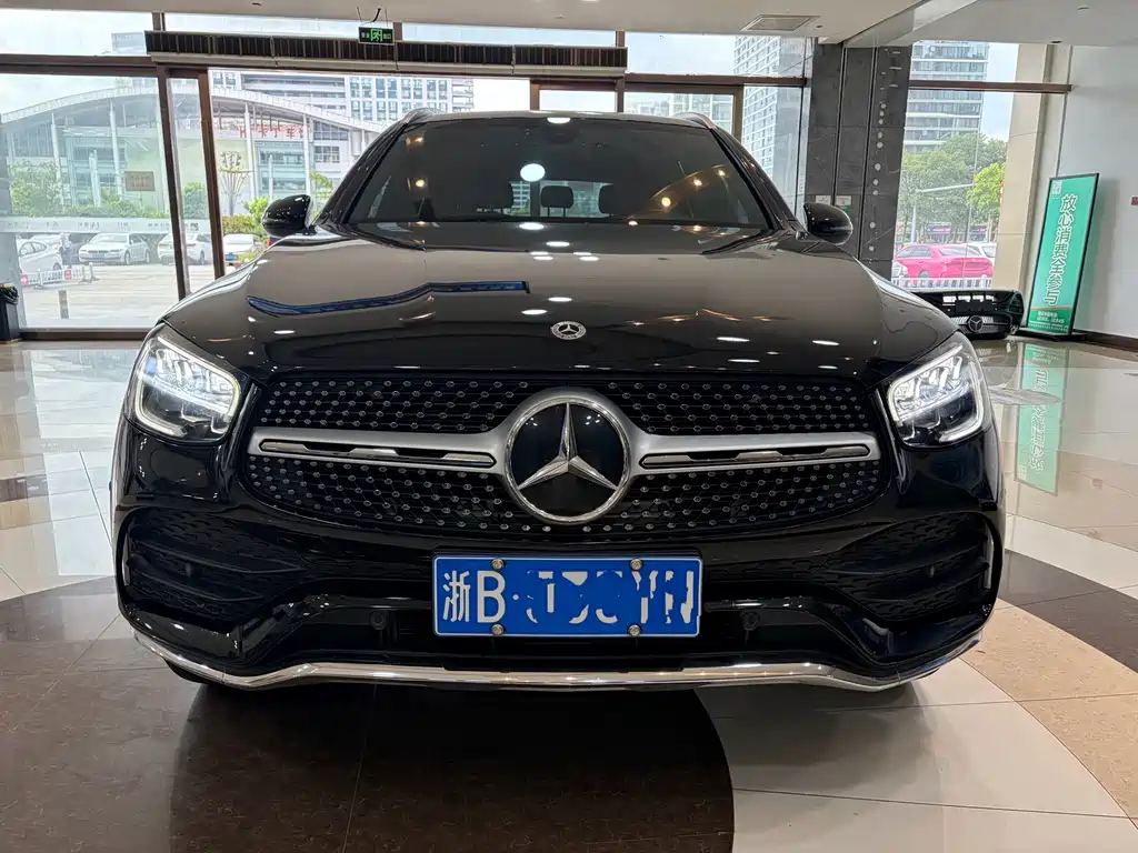 Mercedes-Benz GLC — миниатюра 2