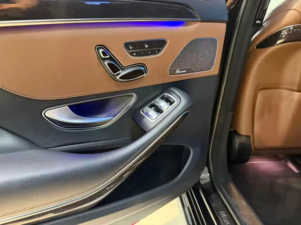Mercedes-Benz S-Class — миниатюра 14