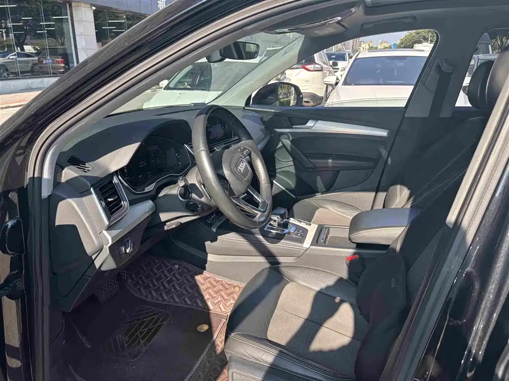 Audi Q5L — миниатюра 7