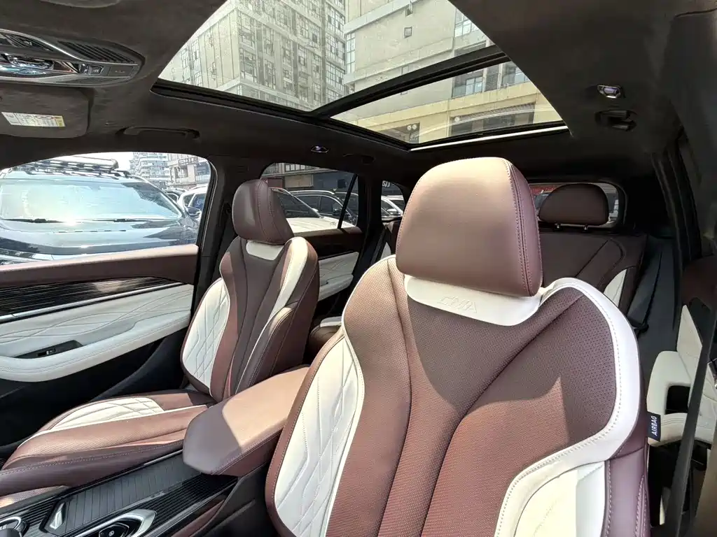 Geely Xingyue L — миниатюра 8