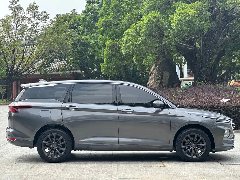 Wuling Victory — миниатюра 7