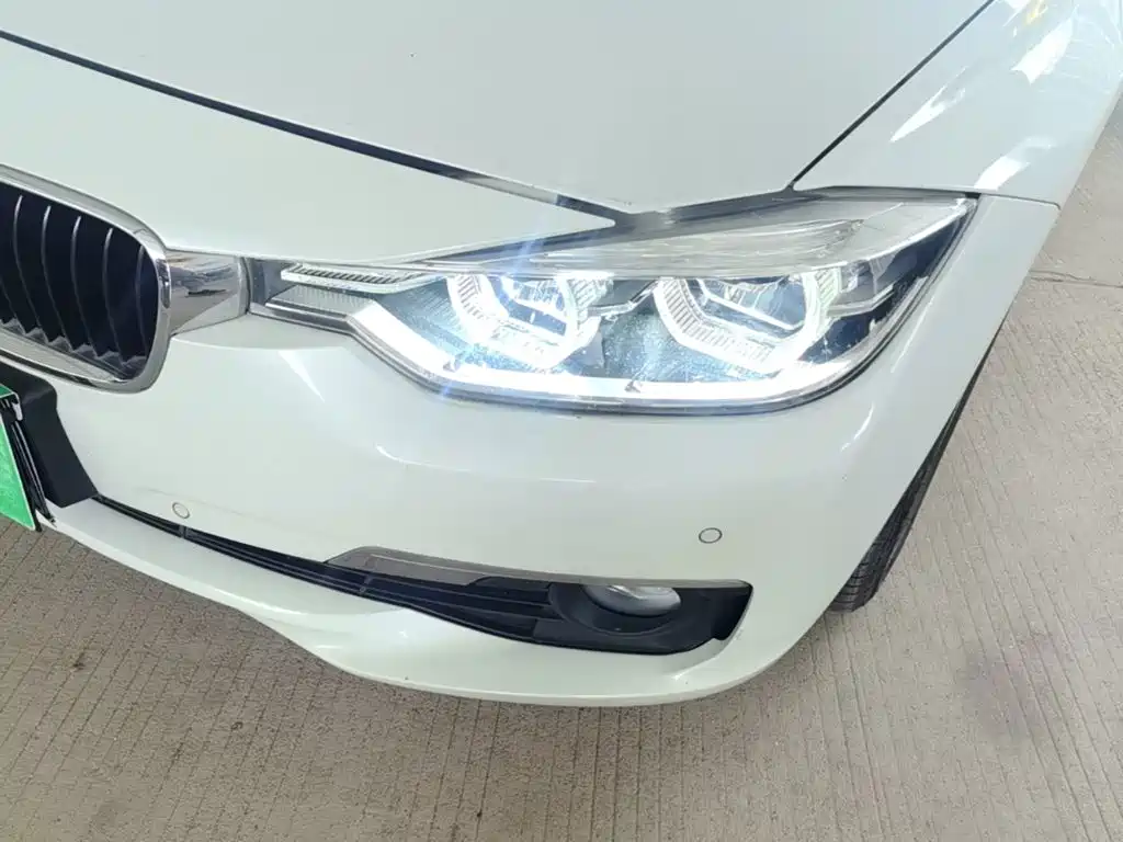 BMW 3 Series — миниатюра 24