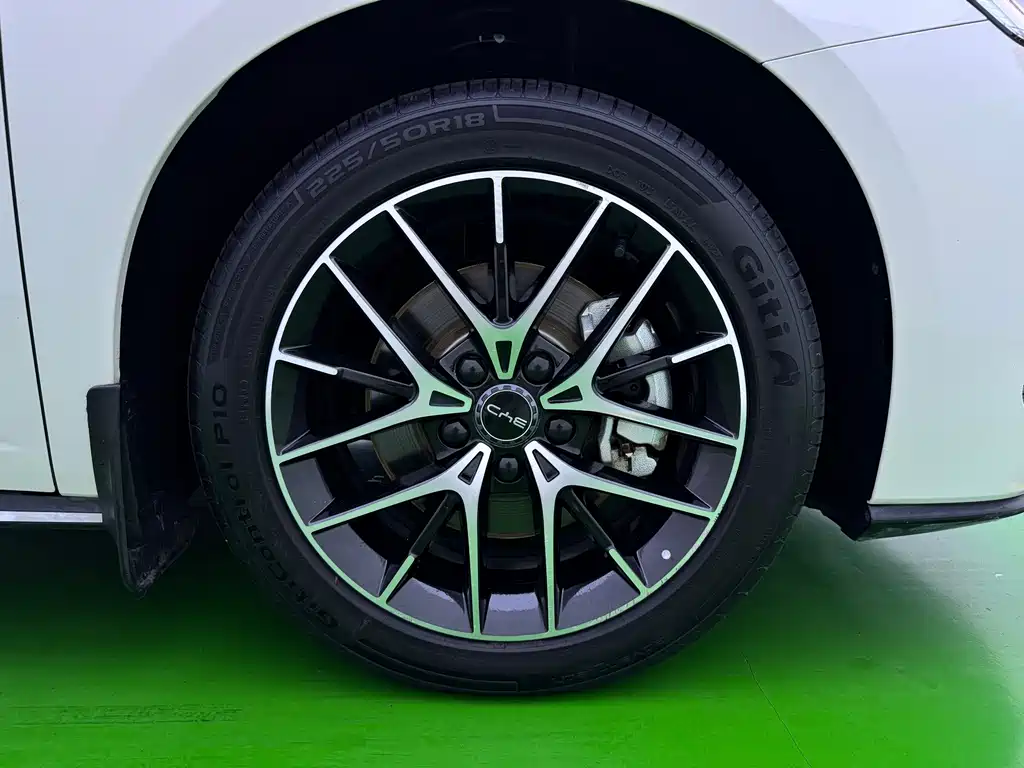 BYD Seal 07 DM-i — миниатюра 32