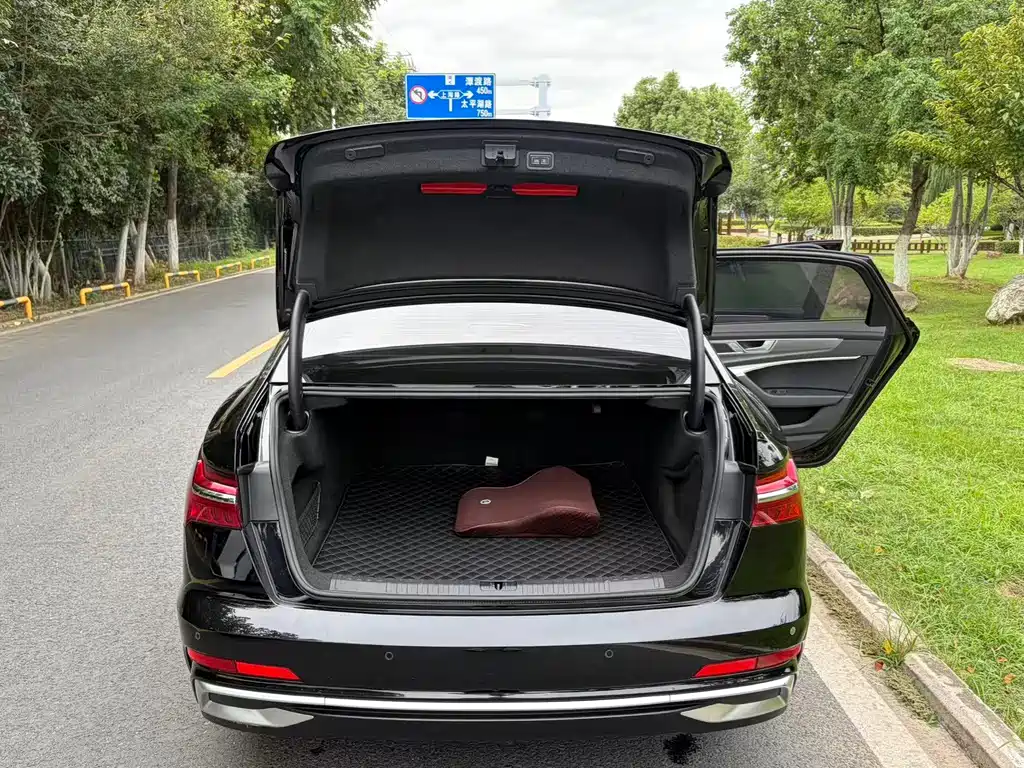 Audi A6L — миниатюра 11