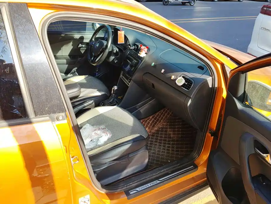 Volkswagen Polo — миниатюра 8