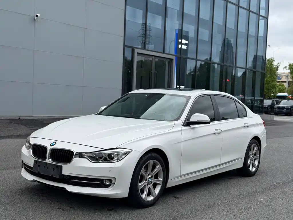 BMW 3 Series — миниатюра 2