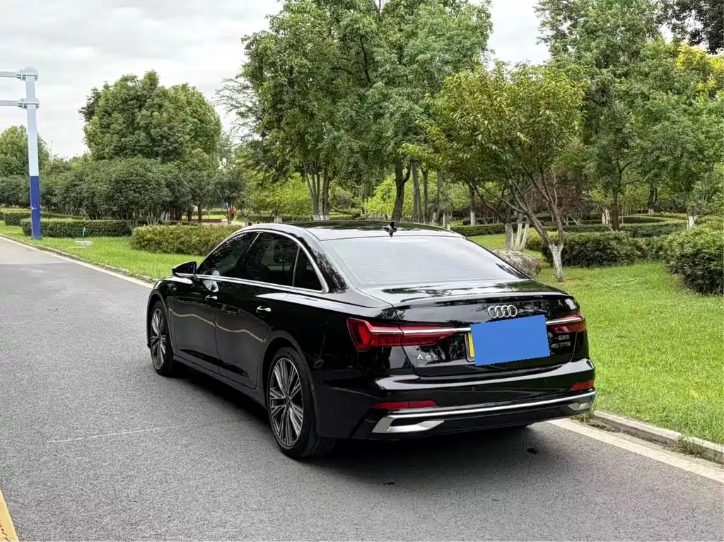 Audi A6L — миниатюра 7