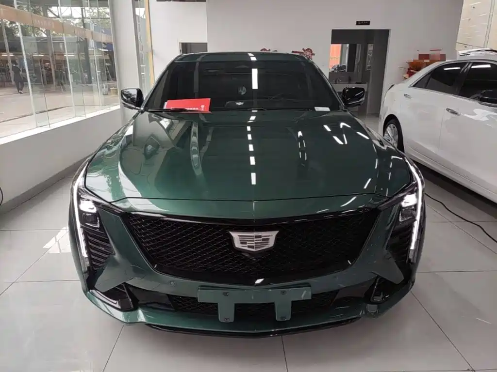 Cadillac CT5 — миниатюра 3