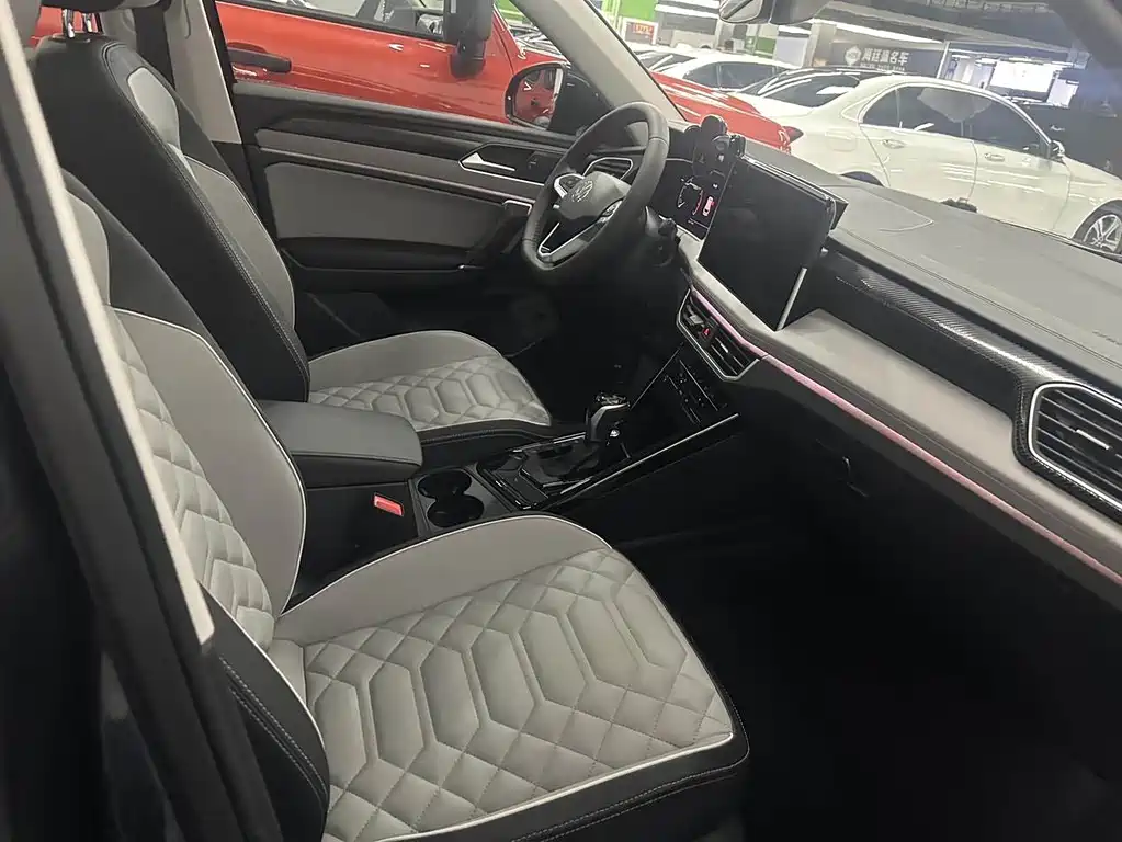 Volkswagen Tayron — миниатюра 7