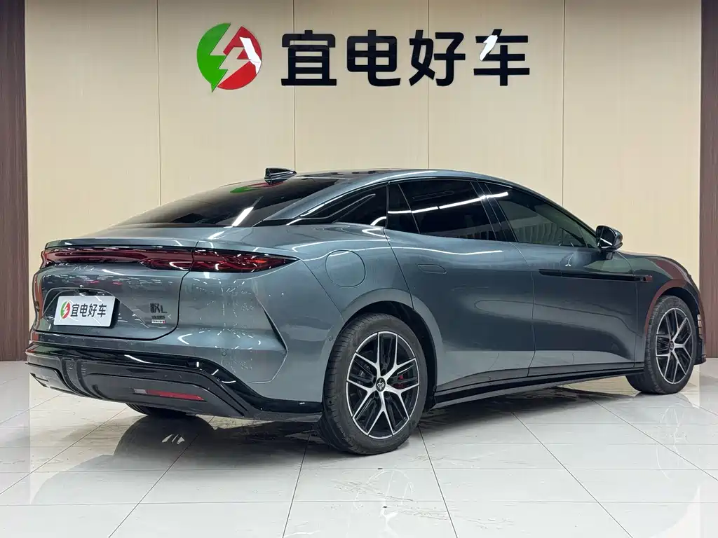 BYD Han L — миниатюра 5