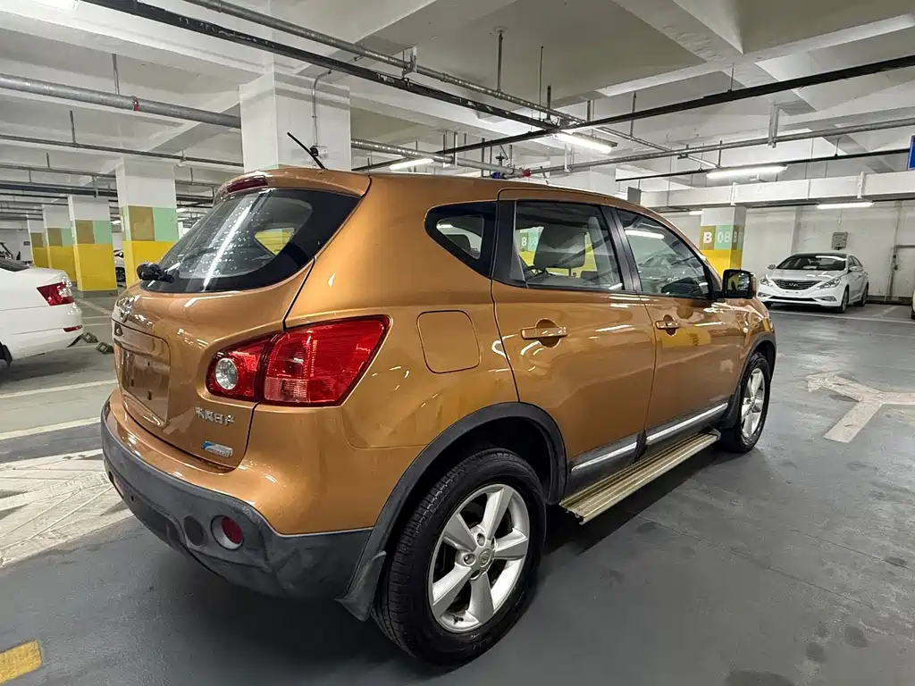 Nissan Qashqai — миниатюра 4
