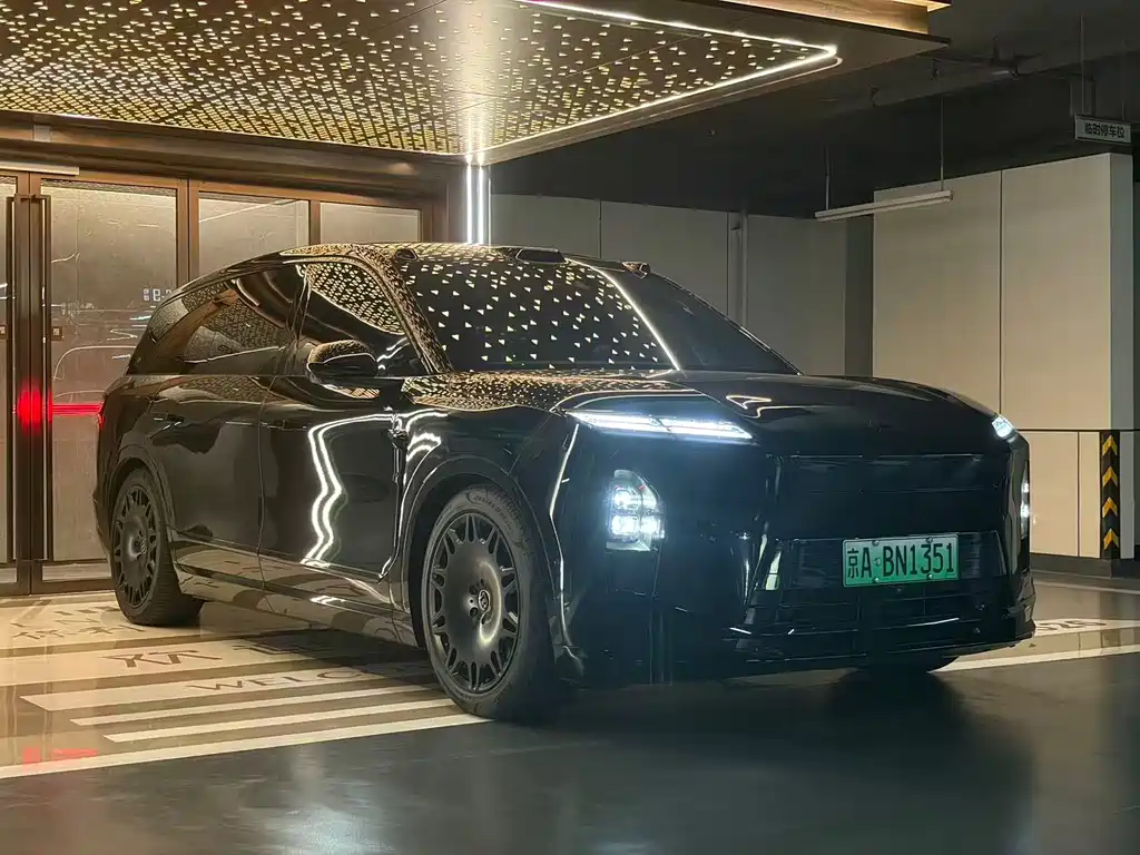 NIO ES8 — миниатюра 3