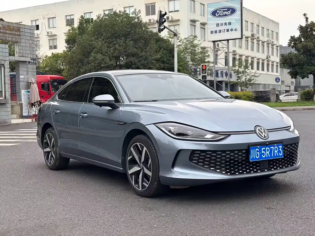 Volkswagen Lamando — миниатюра 3