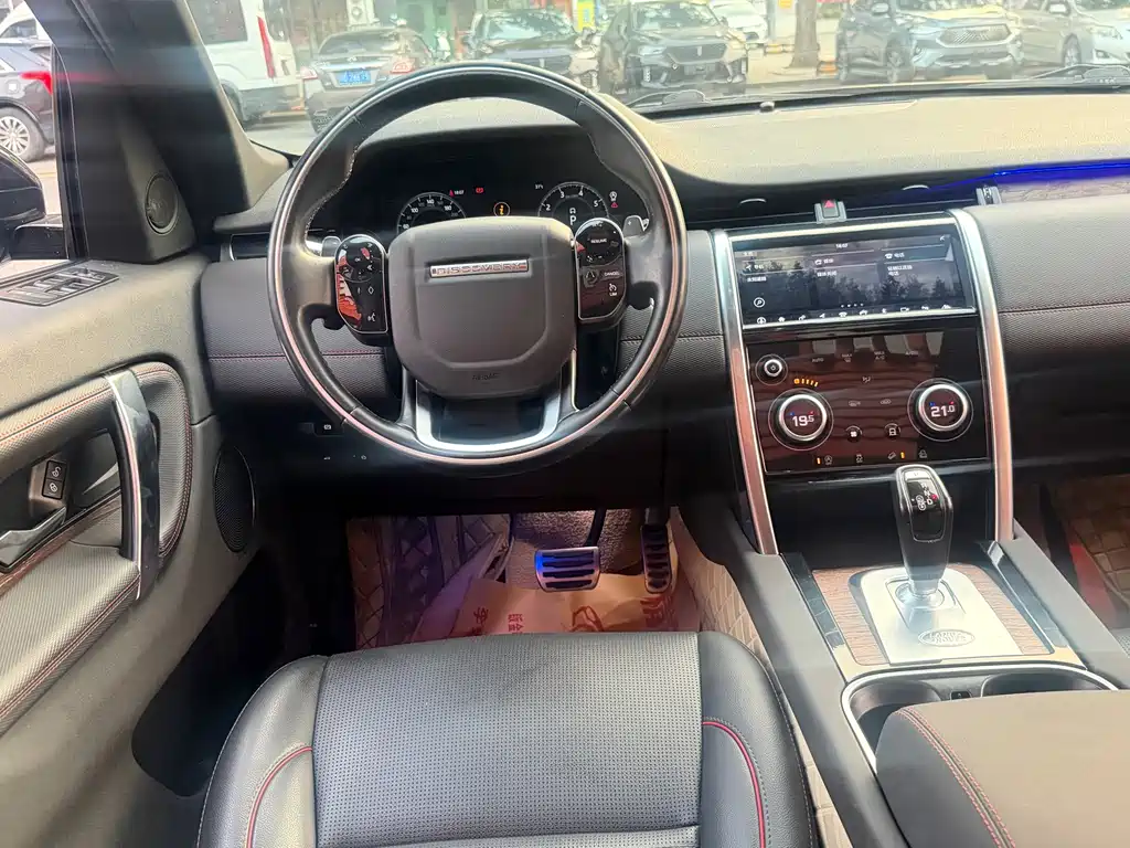 Land Rover Discovery Sport — миниатюра 13