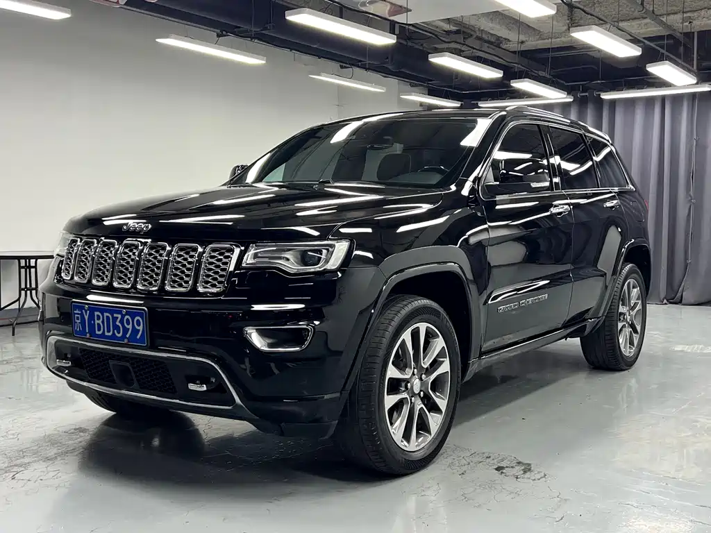 Jeep Grand Cherokee (Import)