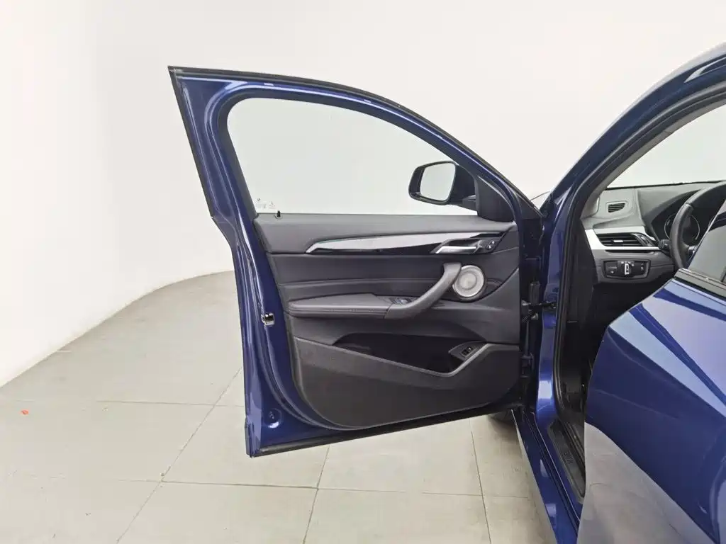 BMW X2 — миниатюра 8