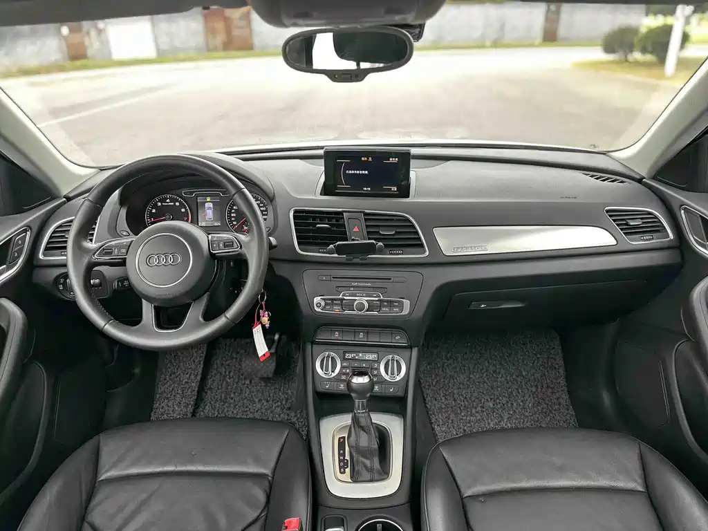 Audi Q3 (Import) — миниатюра 11