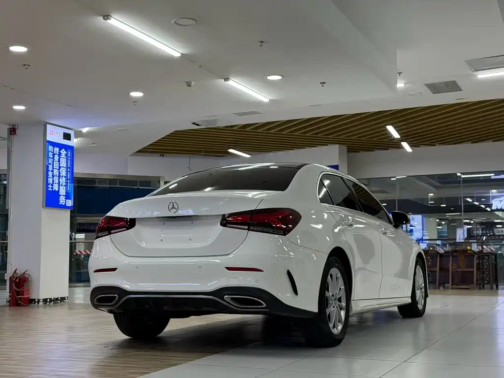Mercedes-Benz A-Class — миниатюра 9