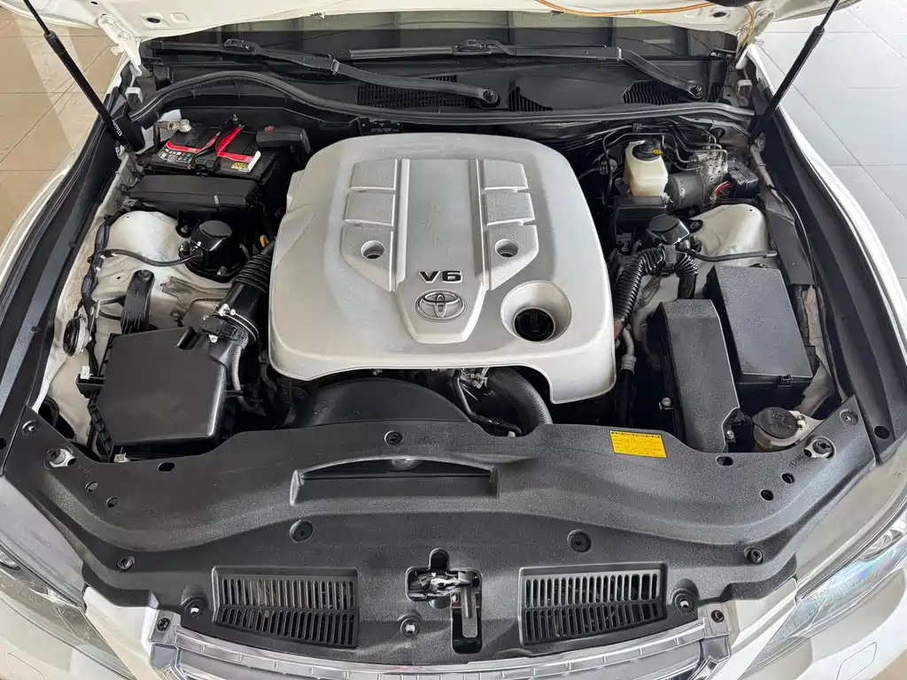 Toyota Reiz — миниатюра 9