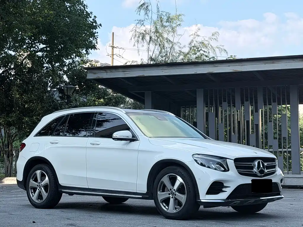 Mercedes-Benz GLC 2017 GLC 260 4MATIC Luxury