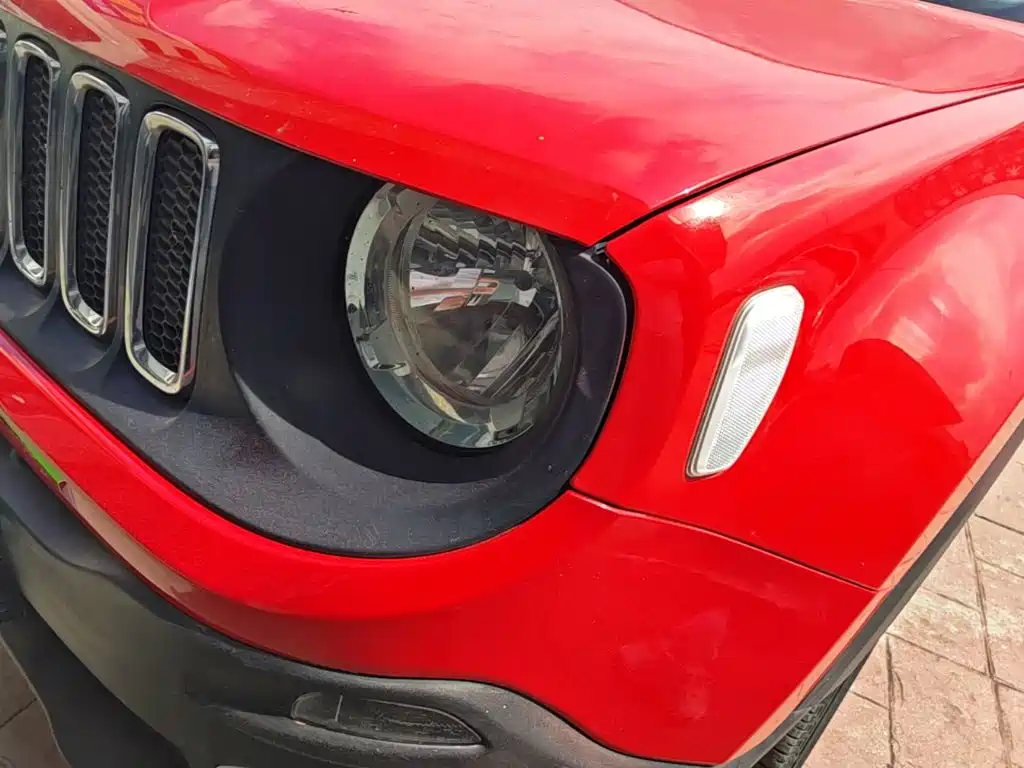 Jeep Renegade — миниатюра 24
