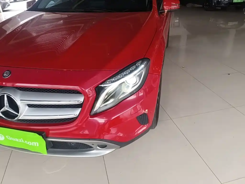Mercedes-Benz GLA — миниатюра 24