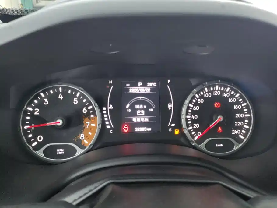 Jeep Renegade — миниатюра 14