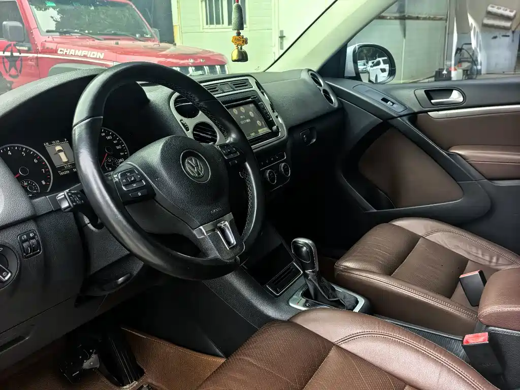 Volkswagen Tiguan — миниатюра 4