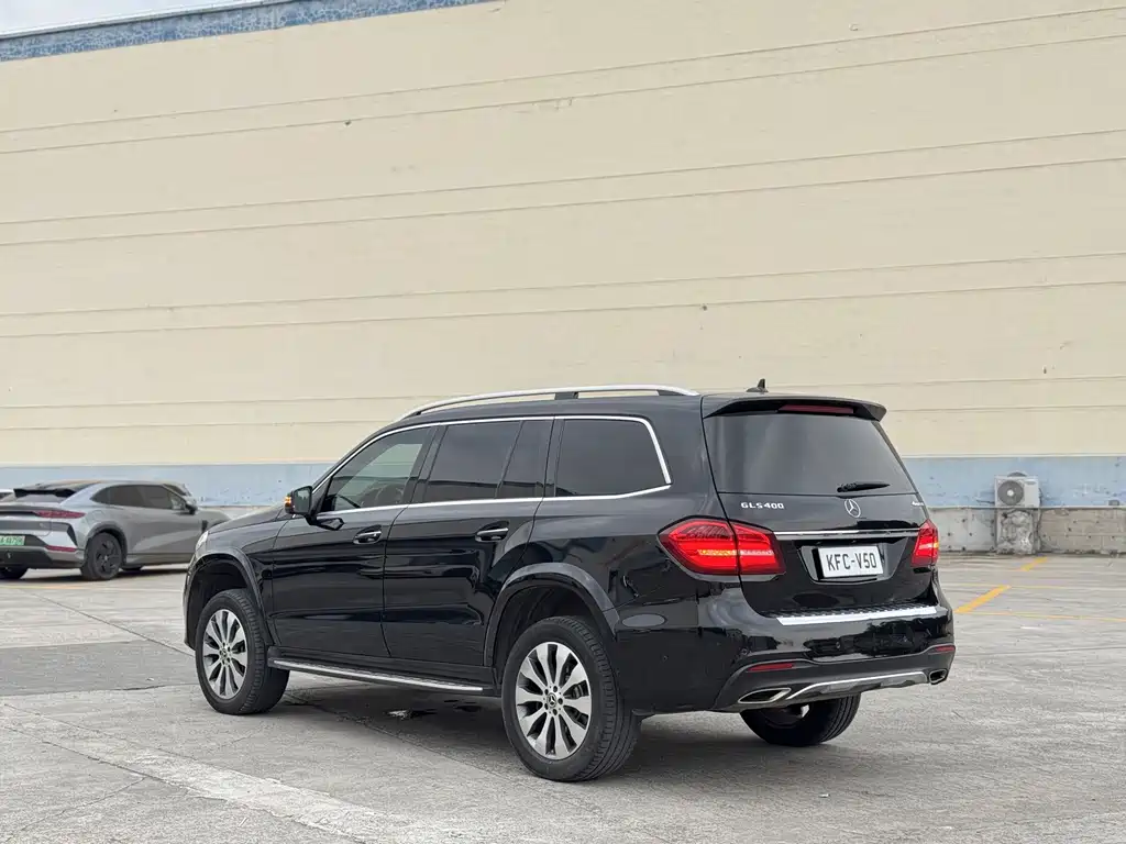 Mercedes-Benz GLS — миниатюра 21