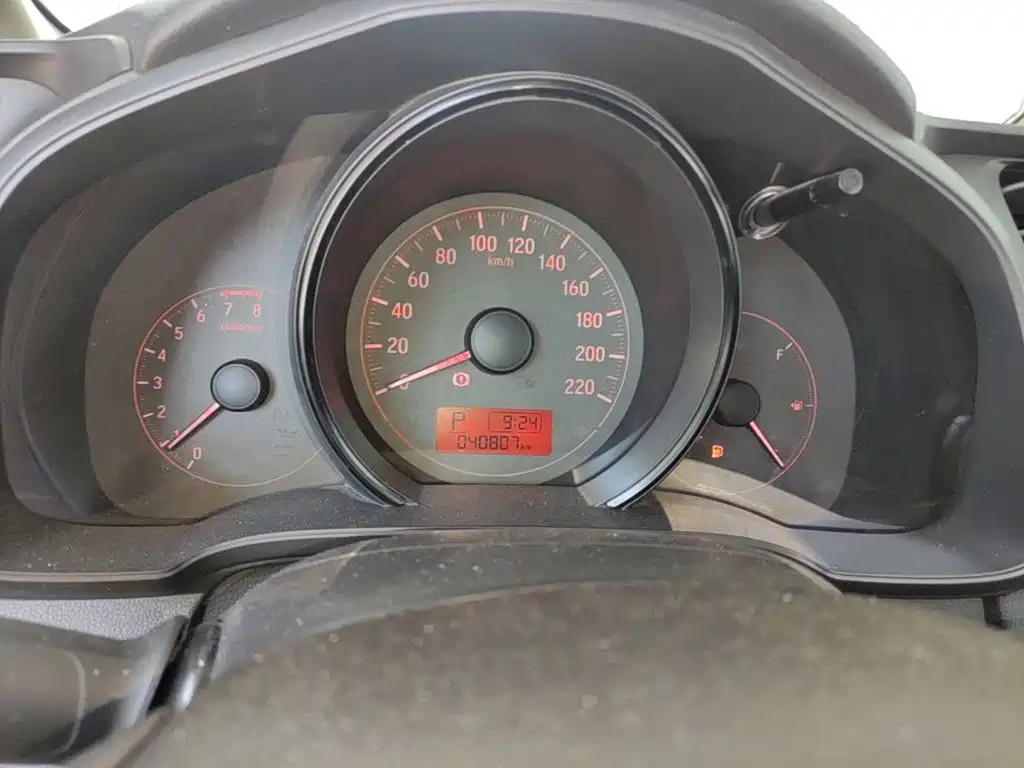 Honda Fit — миниатюра 12