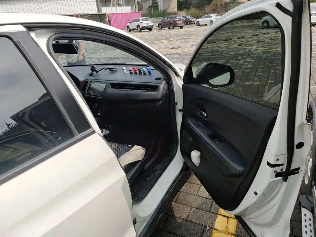 Honda Vezel — миниатюра 19