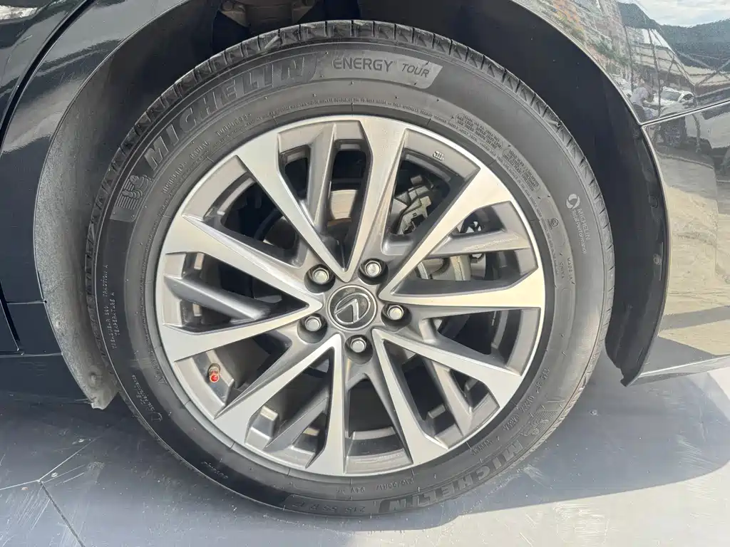 Lexus ES — миниатюра 30