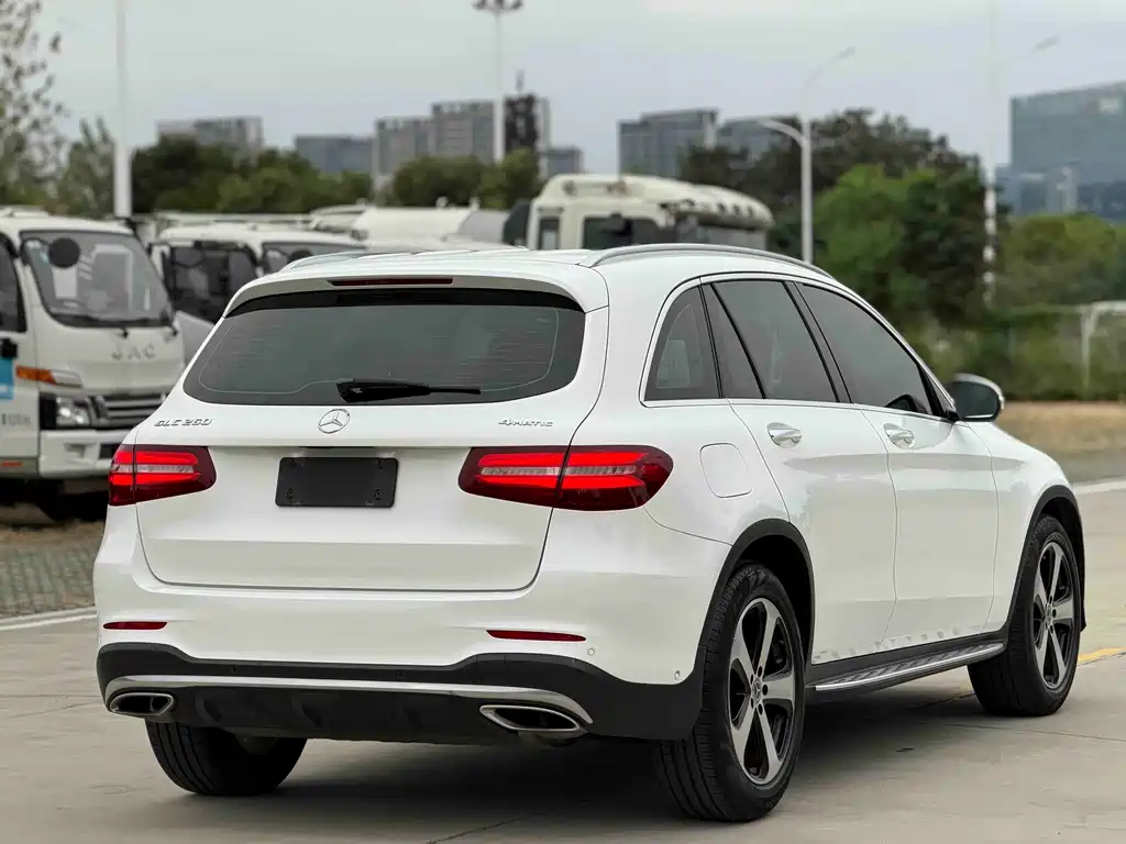 Mercedes-Benz GLC — миниатюра 6