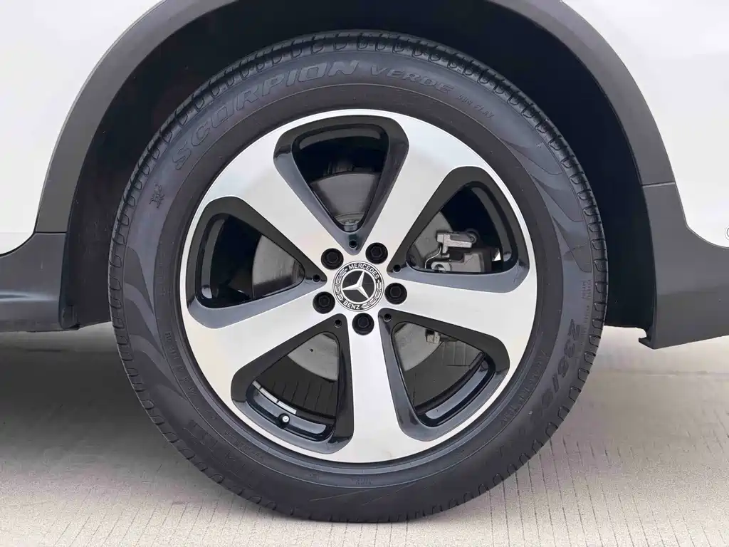 Mercedes-Benz GLC — миниатюра 26