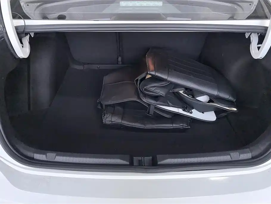 Volkswagen Lavida 2021 1.5L AT
