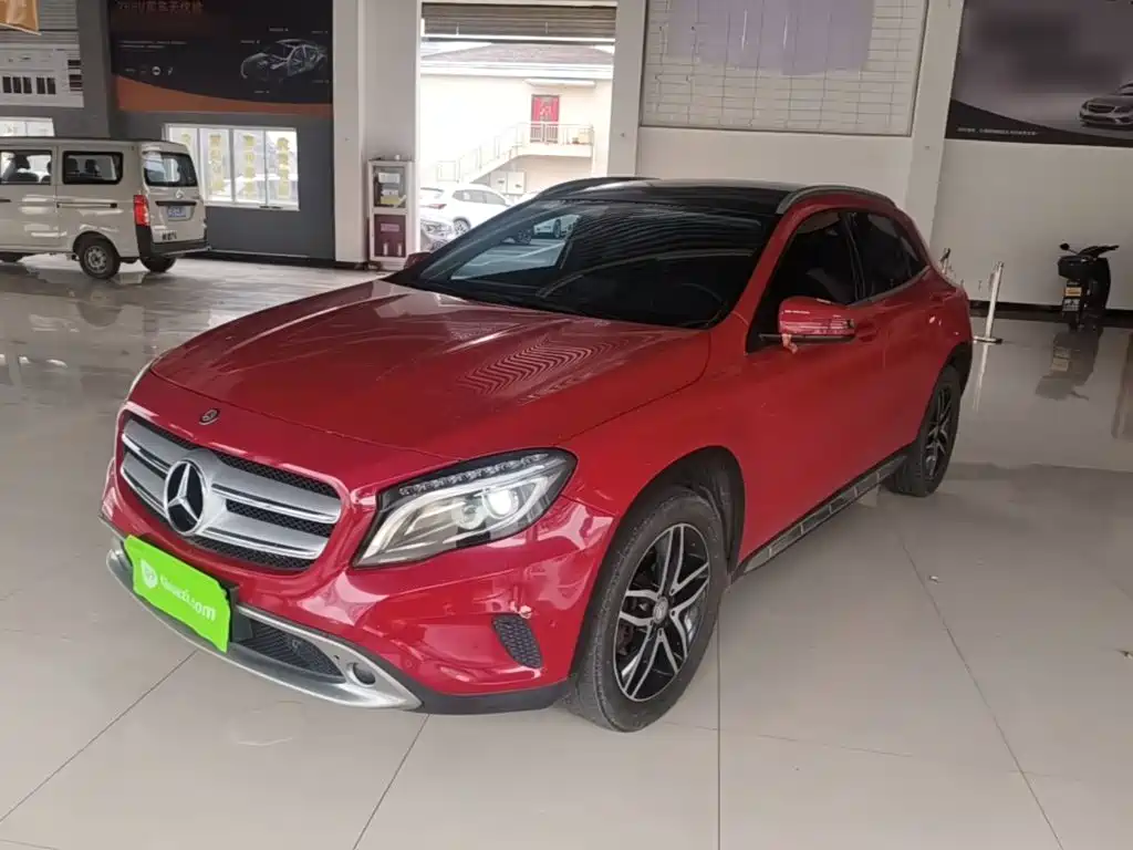 Mercedes-Benz GLA — миниатюра 2