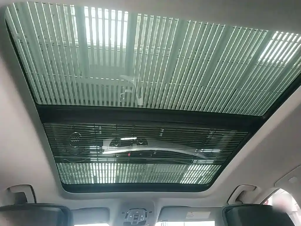Audi A4L — миниатюра 18