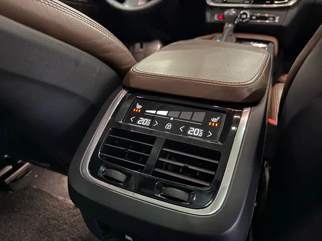 Volvo V90 — миниатюра 11