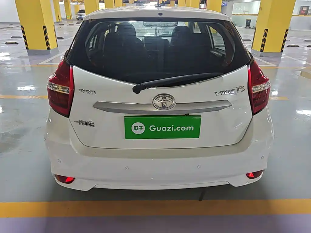 Toyota Vios FS — миниатюра 6