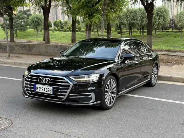 2019 Audi A8