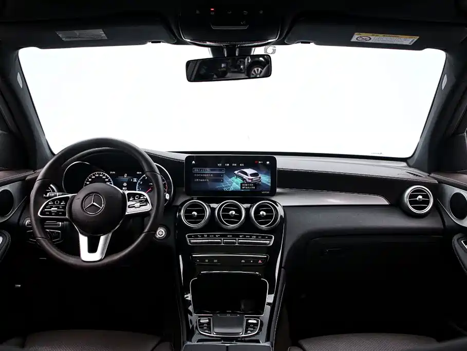 Mercedes-Benz GLC 2021 GLC 260 L 4MATIC