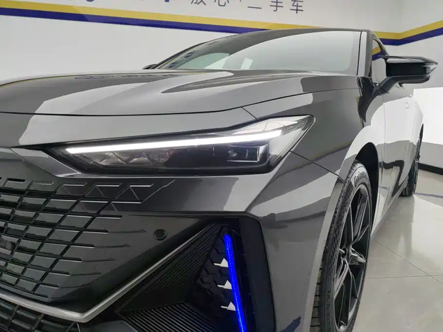 Changan UNI-V 2024 1.5T