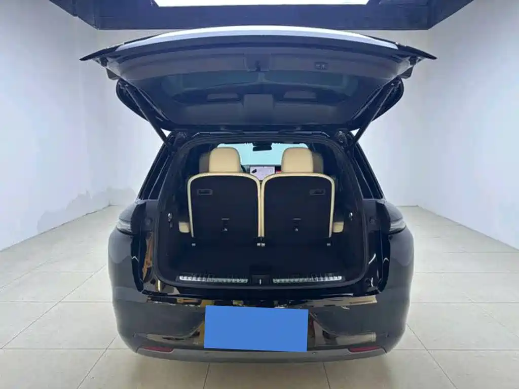 Li Auto Li L8 — миниатюра 9