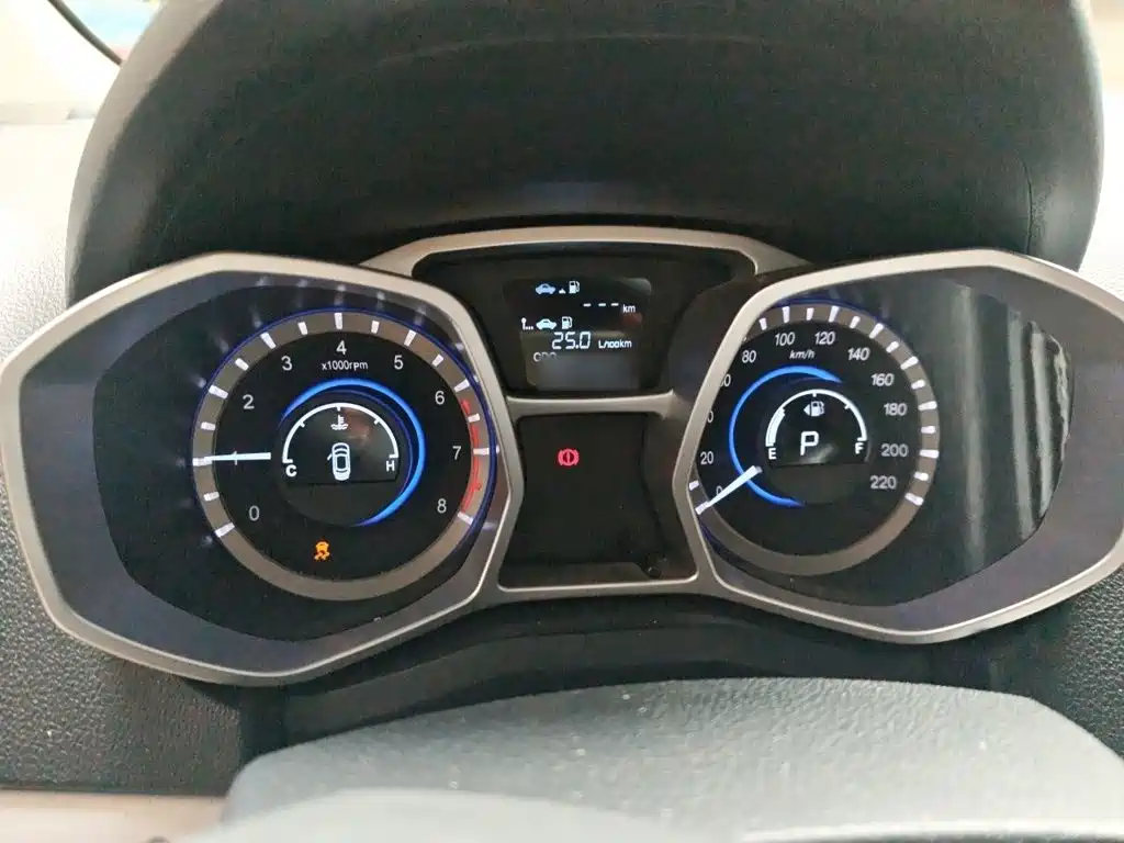 JAC Refine S3 — миниатюра 4