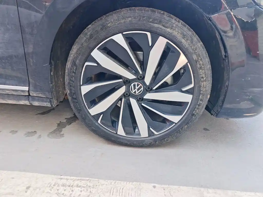 Volkswagen Passat — миниатюра 8